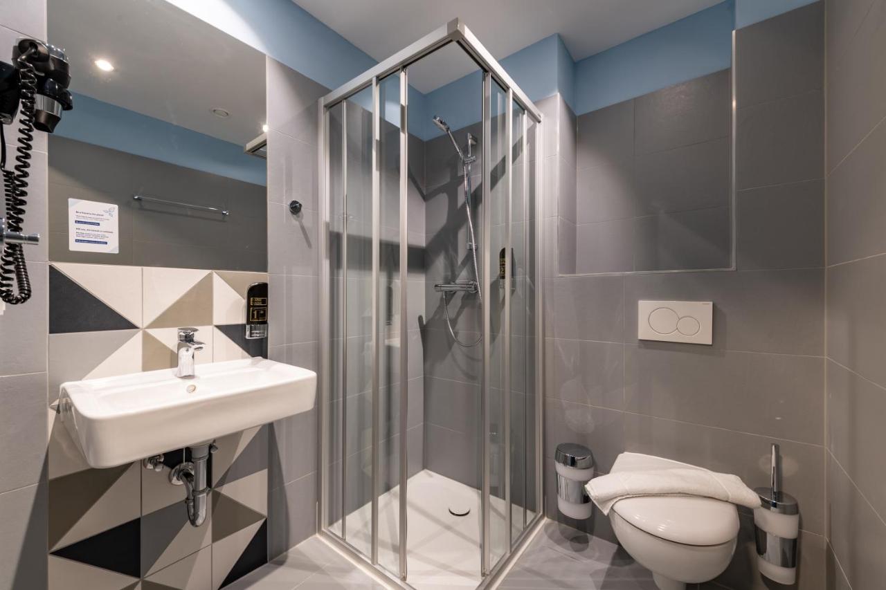 Meininger Hotel Innsbruck Zentrum מראה חיצוני תמונה